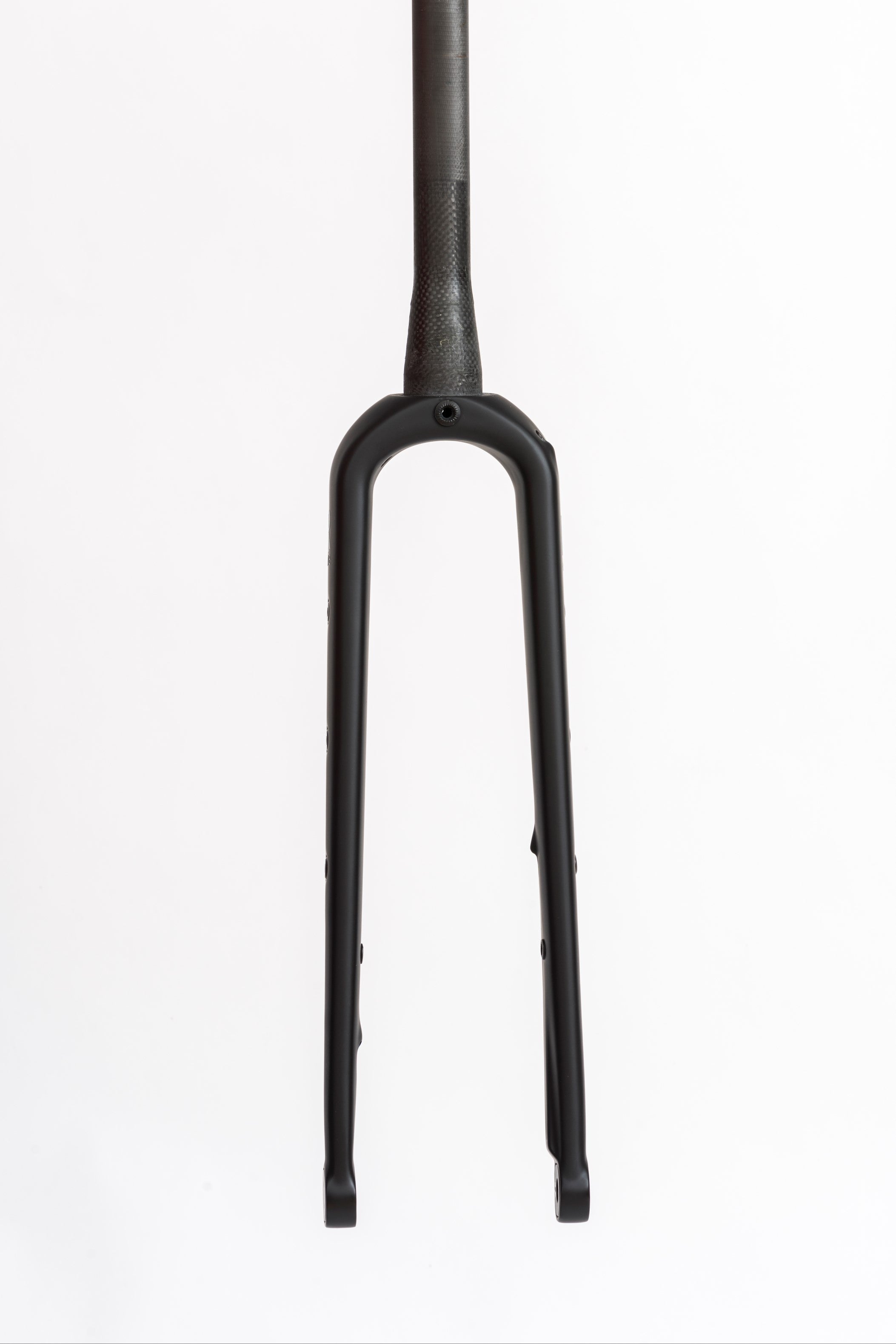 Reilly carbon adventure fork side on against white background
