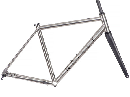 T640 titnaium road disc frameset with black decal.