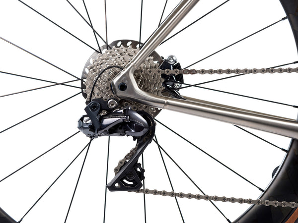 Fusion titanium aero road bike - groupset